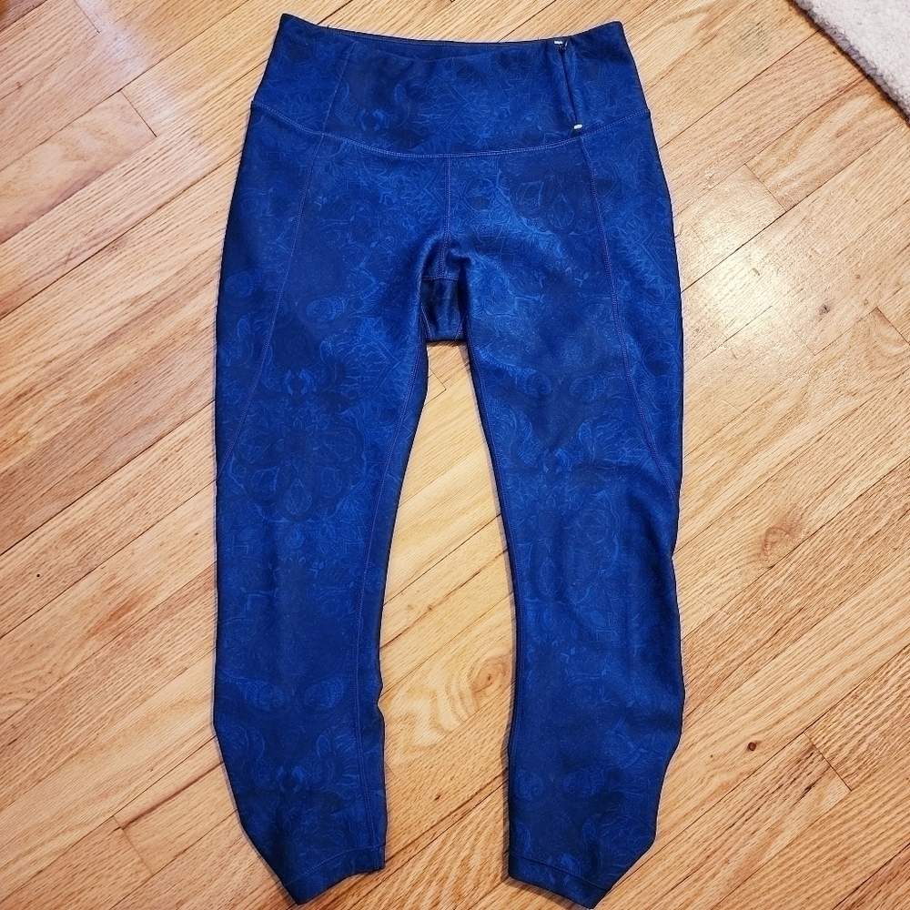 Calia By Carrie Underwood Blue Black Medallion Print Leggings Women's Small S